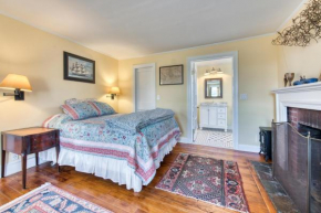 queeen room